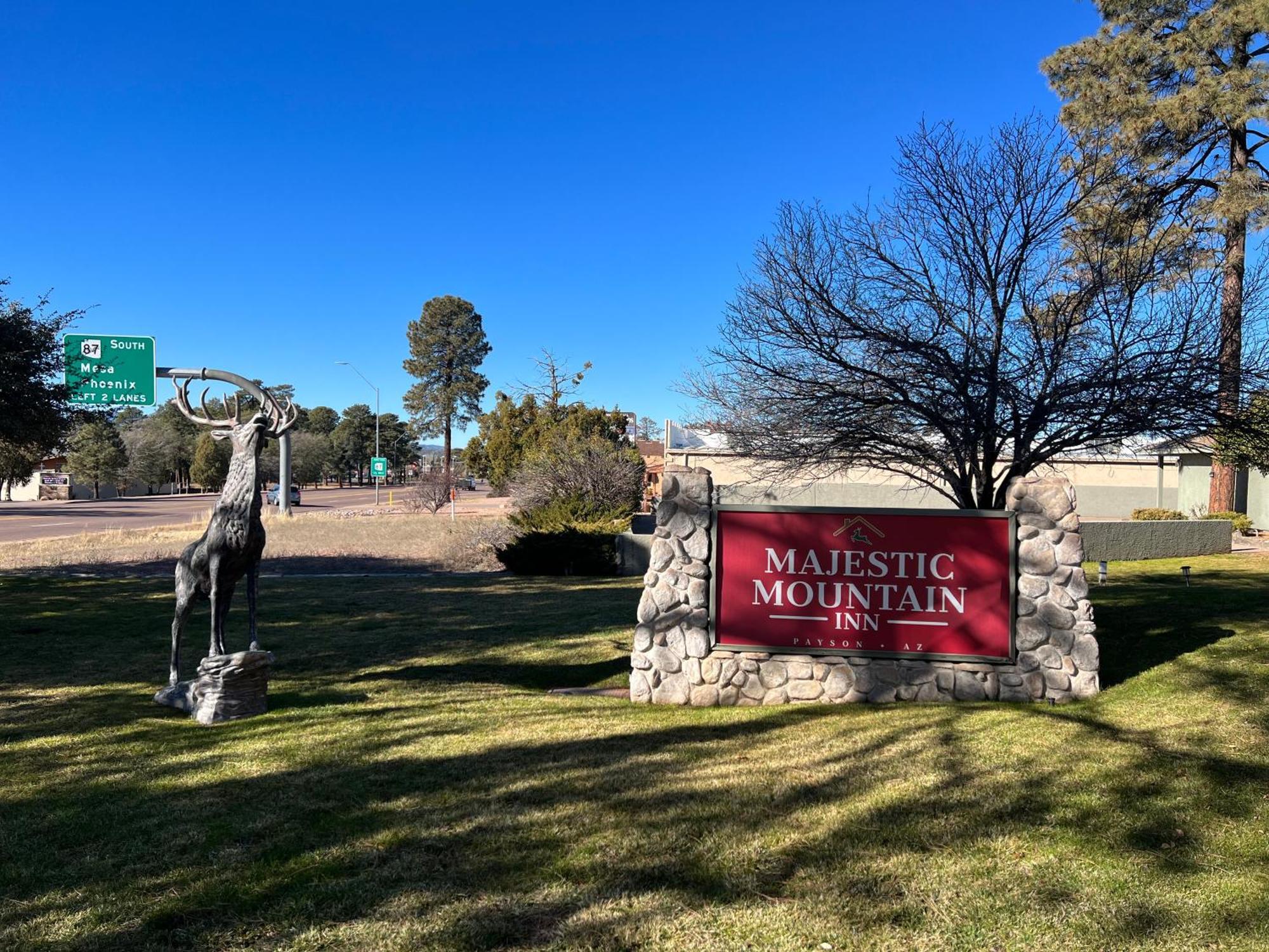 Majestic Mountain Inn 패이슨 외부 사진